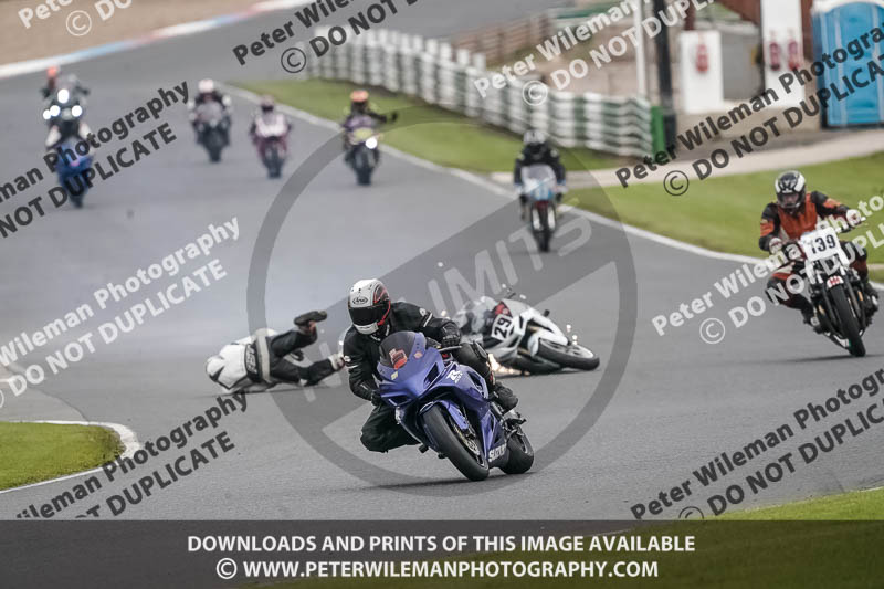 enduro digital images;event digital images;eventdigitalimages;mallory park;mallory park photographs;mallory park trackday;mallory park trackday photographs;no limits trackdays;peter wileman photography;racing digital images;trackday digital images;trackday photos